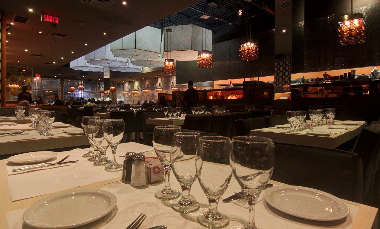 Italian restaurant | Pizza, pasta, mussels | Bring your own wine restaurant | Montreal, St-Laurent.